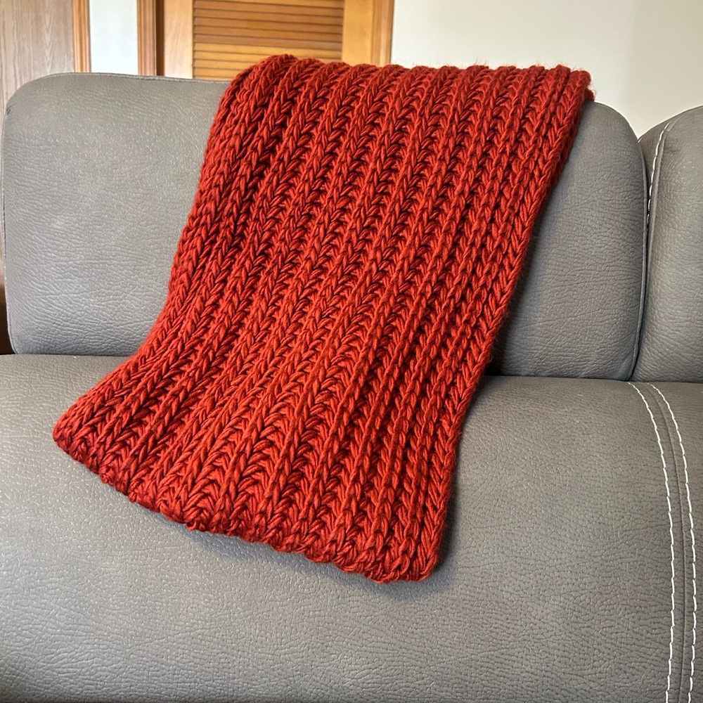 Rust infinity scarf